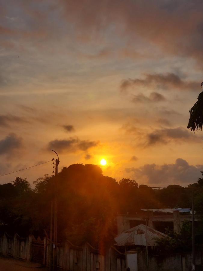 Au Coeur De Ouidah 2 Apartment Bagian luar foto